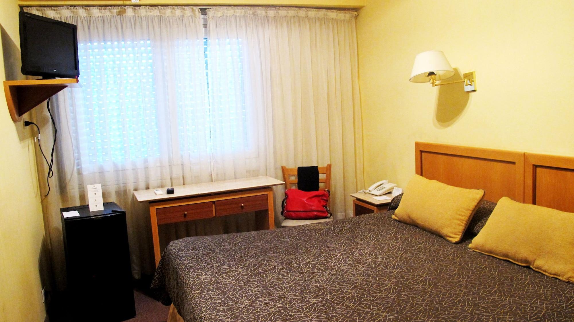 Embajador Hotel Буенос Айрес Екстериор снимка