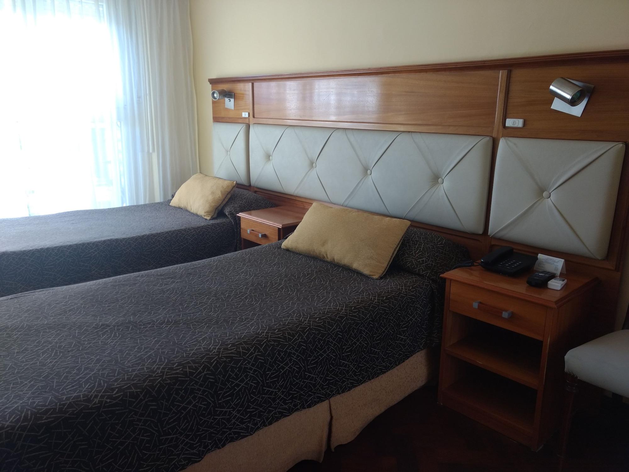 Embajador Hotel Буенос Айрес Екстериор снимка