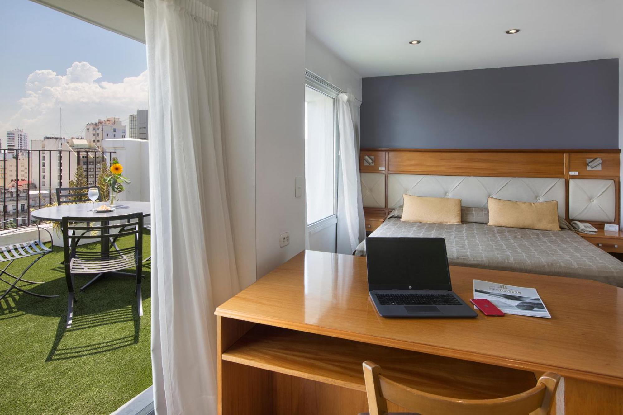 Embajador Hotel Буенос Айрес Екстериор снимка