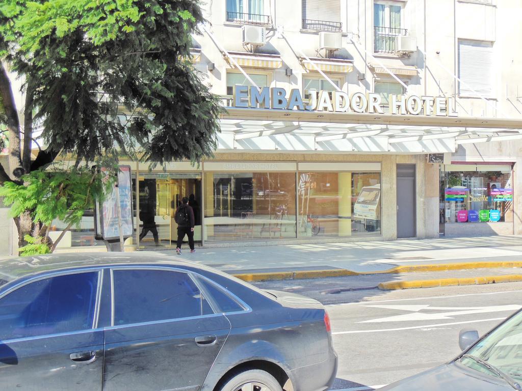 Embajador Hotel Буенос Айрес Екстериор снимка